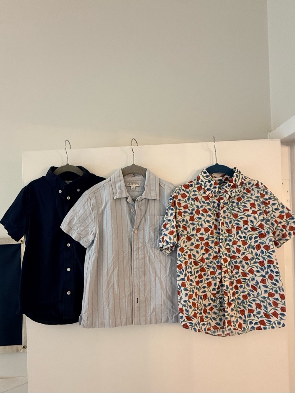 3 Crewcuts boys button-down shirts (size 6)  - navy, light blue, multi floral